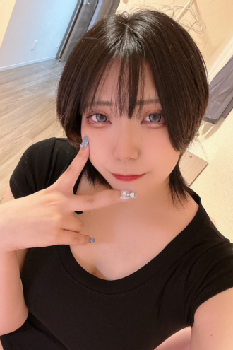 やや